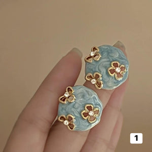 October2025 - Top ear rings (Click on the product for more designs)