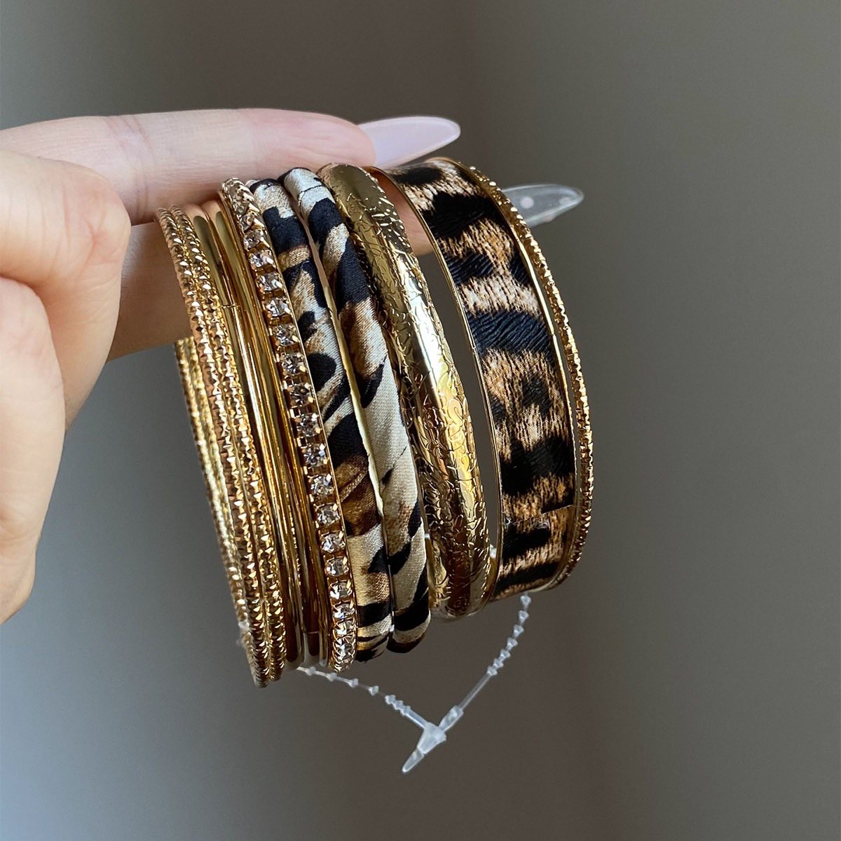 November2025 set 40 - Leopard printed bracelet set