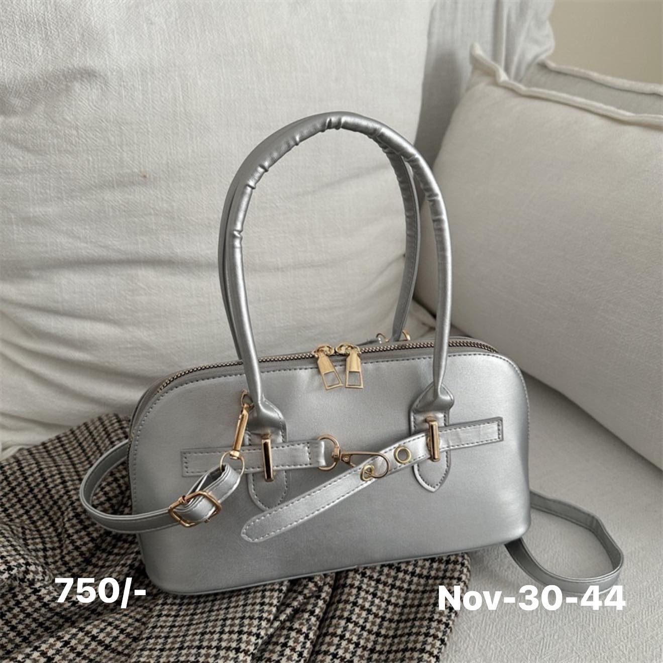 November2025 set 30 - Shoulder bags