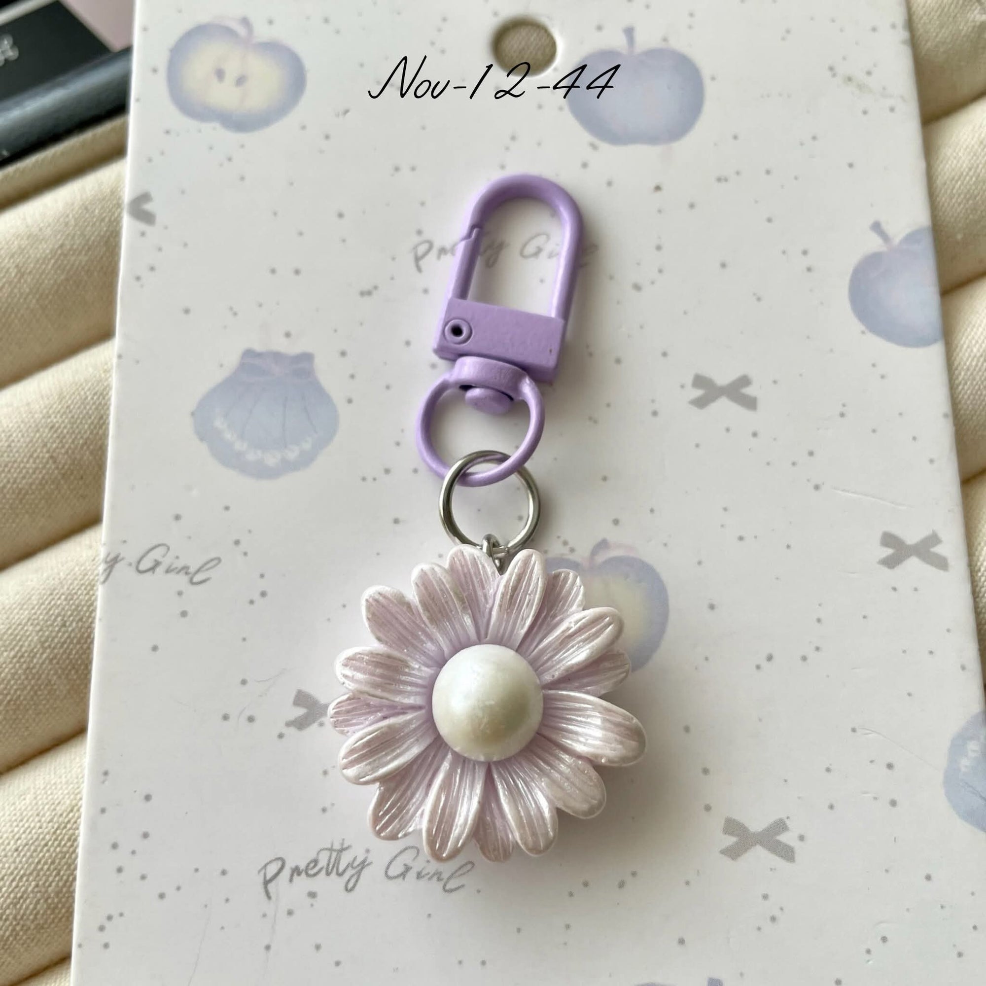 November2025 set 12 -
keychains