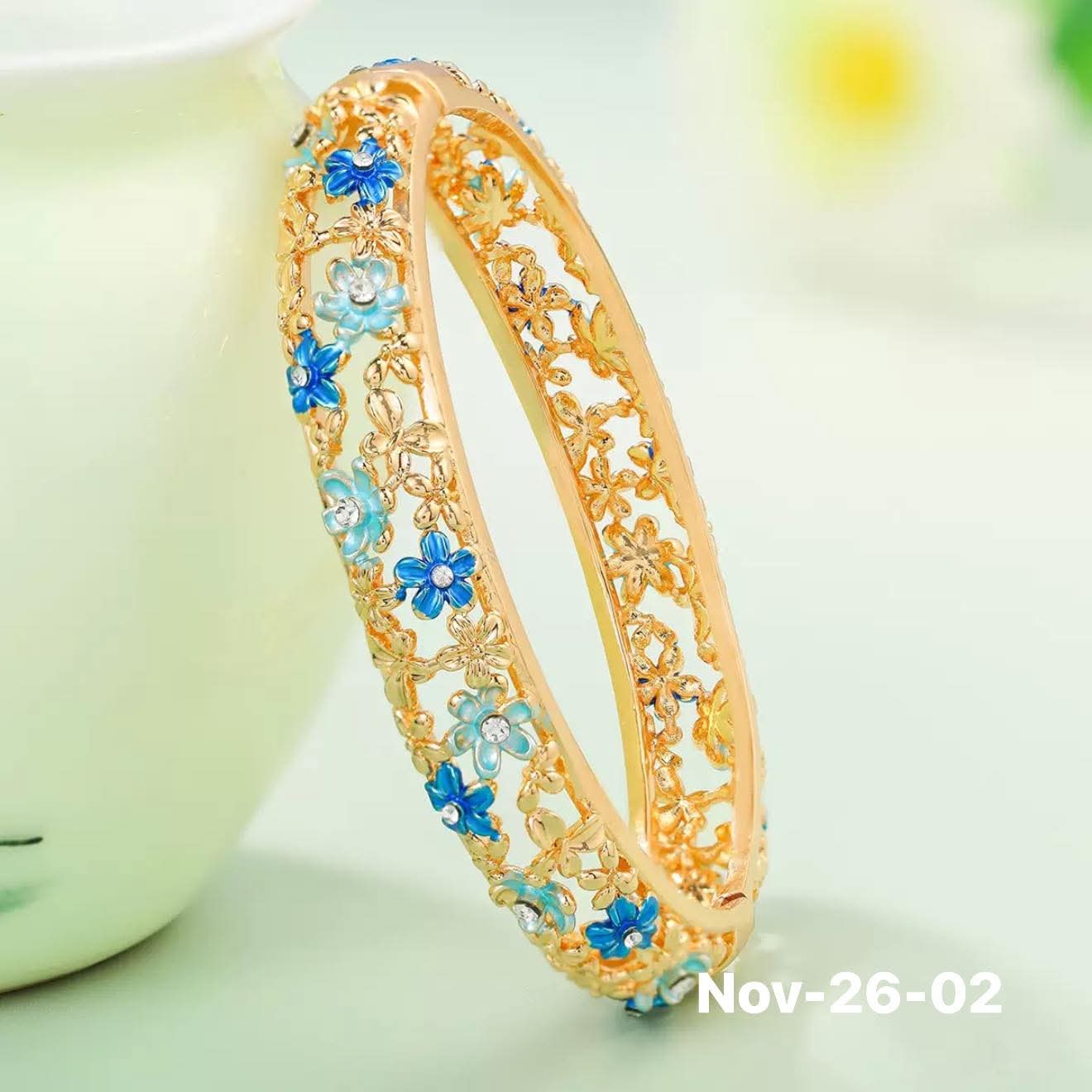 November2025 set 26 -
Cloisonne bangles