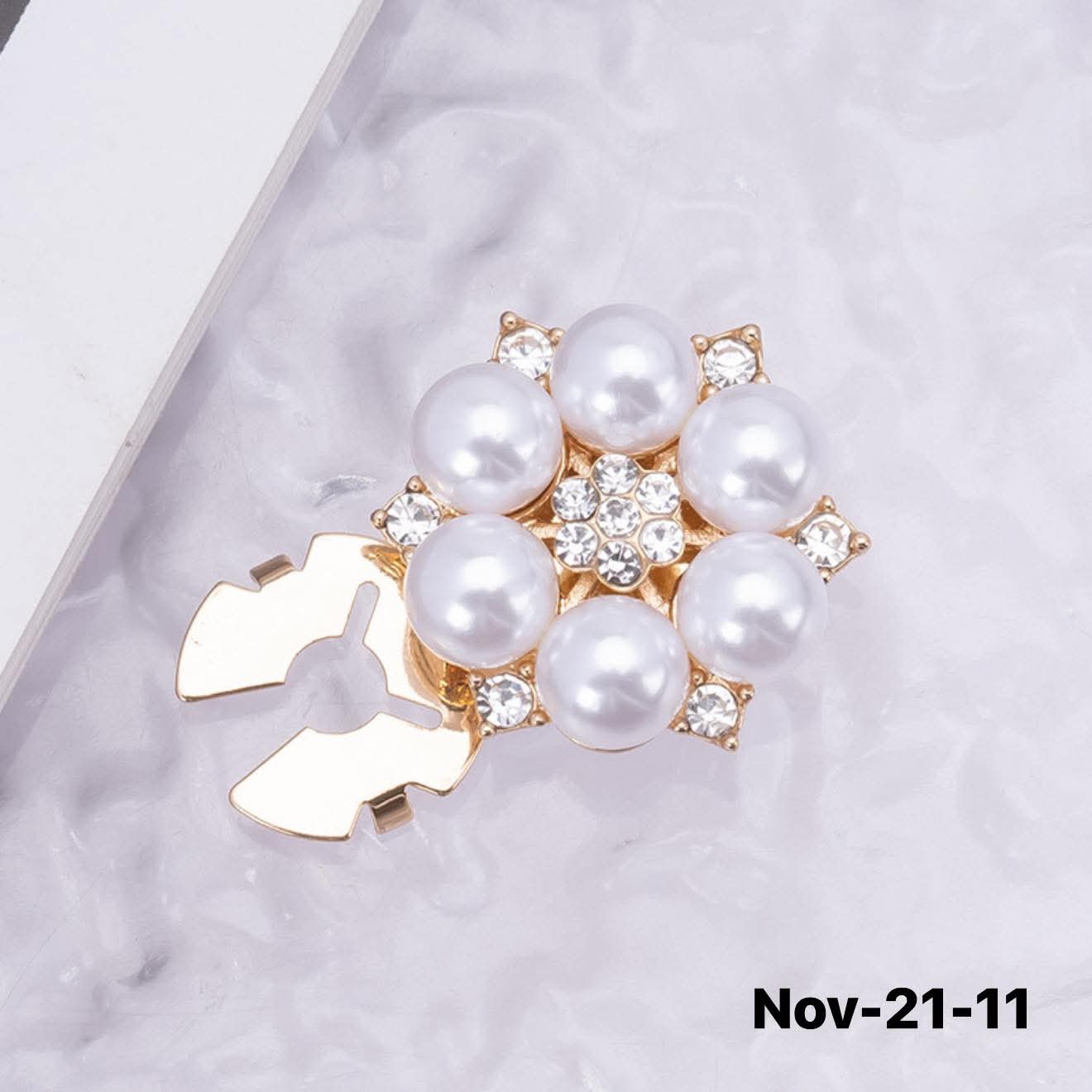 November2025 set 21 - Button
covers