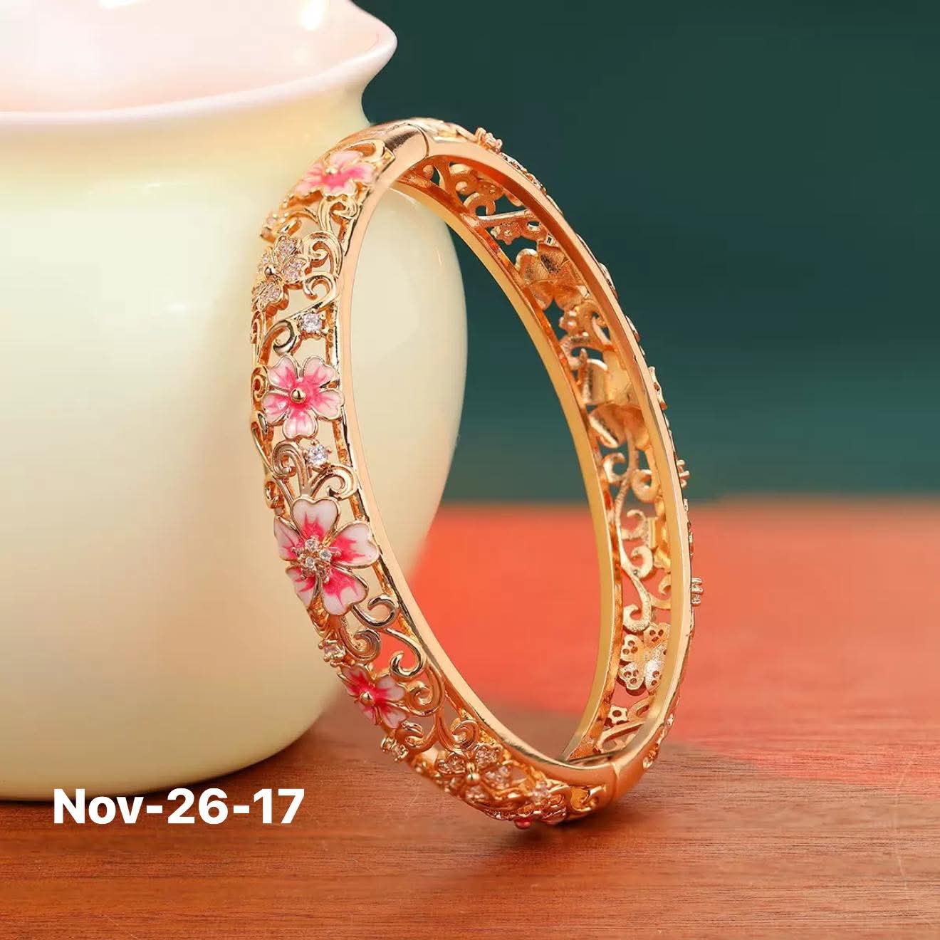 November2025 set 26 -
Cloisonne bangles