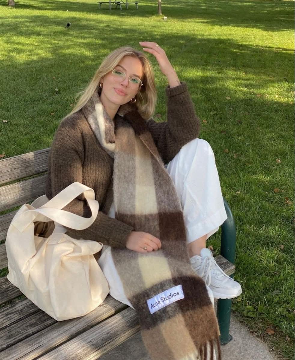 November2025 set 14 - Korean
styled winter scarfs