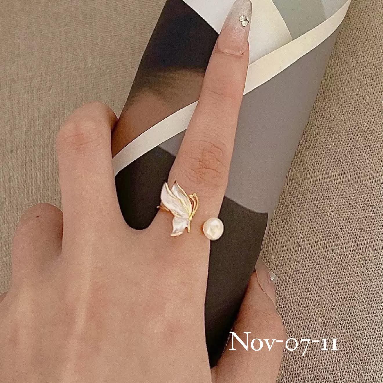 November2025 set 07 - Finger
rings