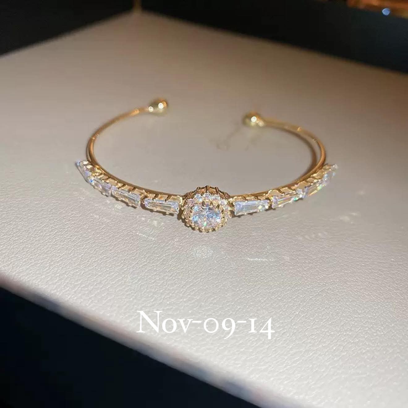 November2025 set 09 -
Bracelets