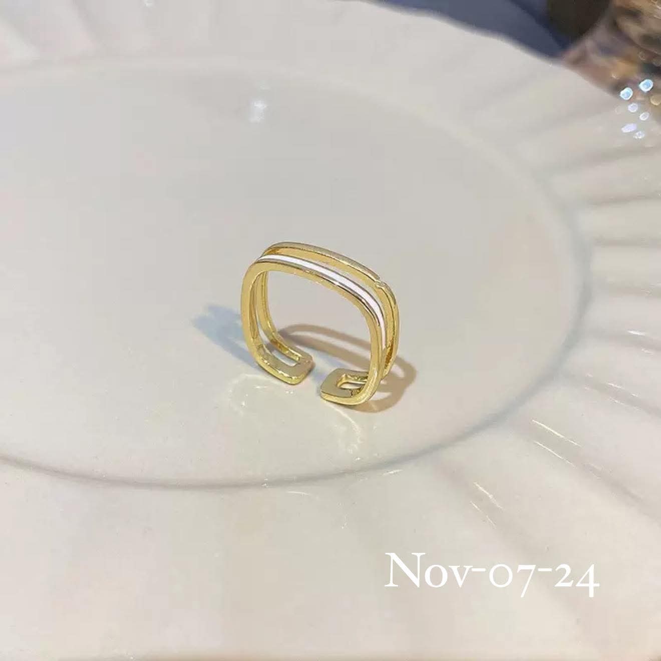 November2025 set 07 - Finger
rings