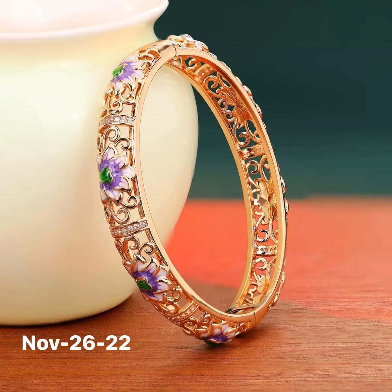 November2025 set 26 -
Cloisonne bangles