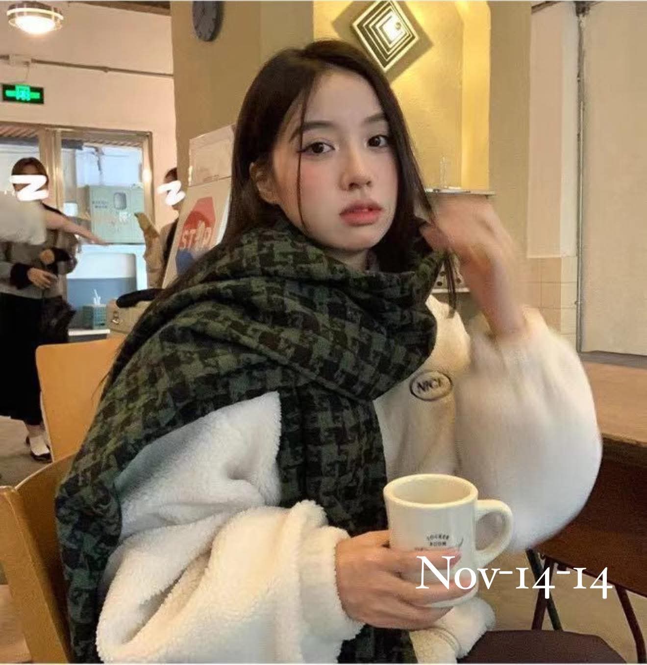 November2025 set 14 - Korean
styled winter scarfs