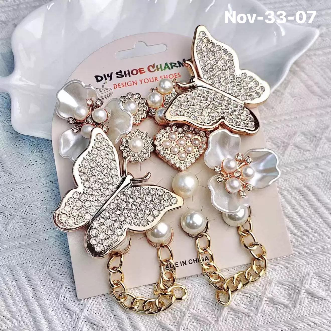 November2025 set 33 - Croc
charms