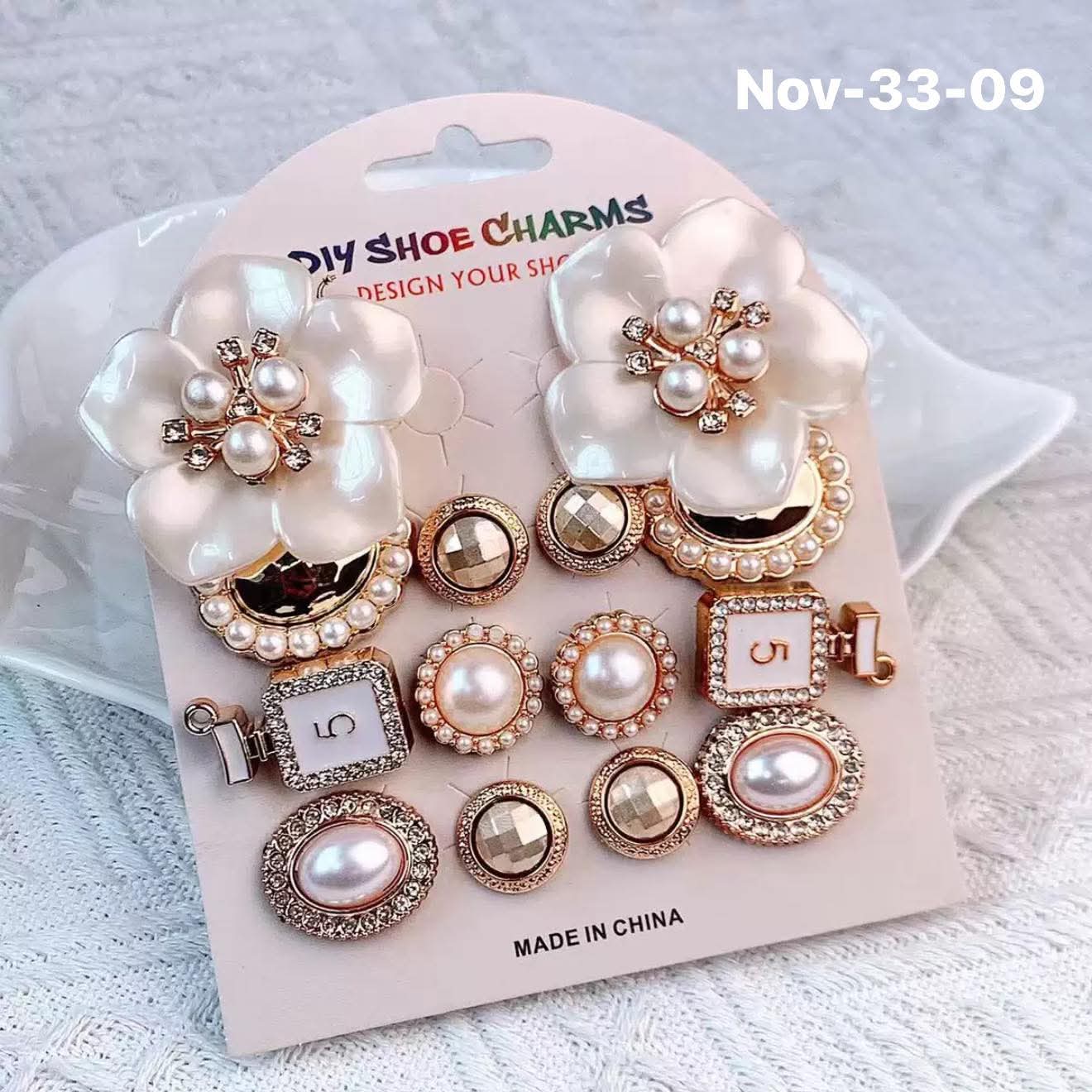 November2025 set 33 - Croc
charms