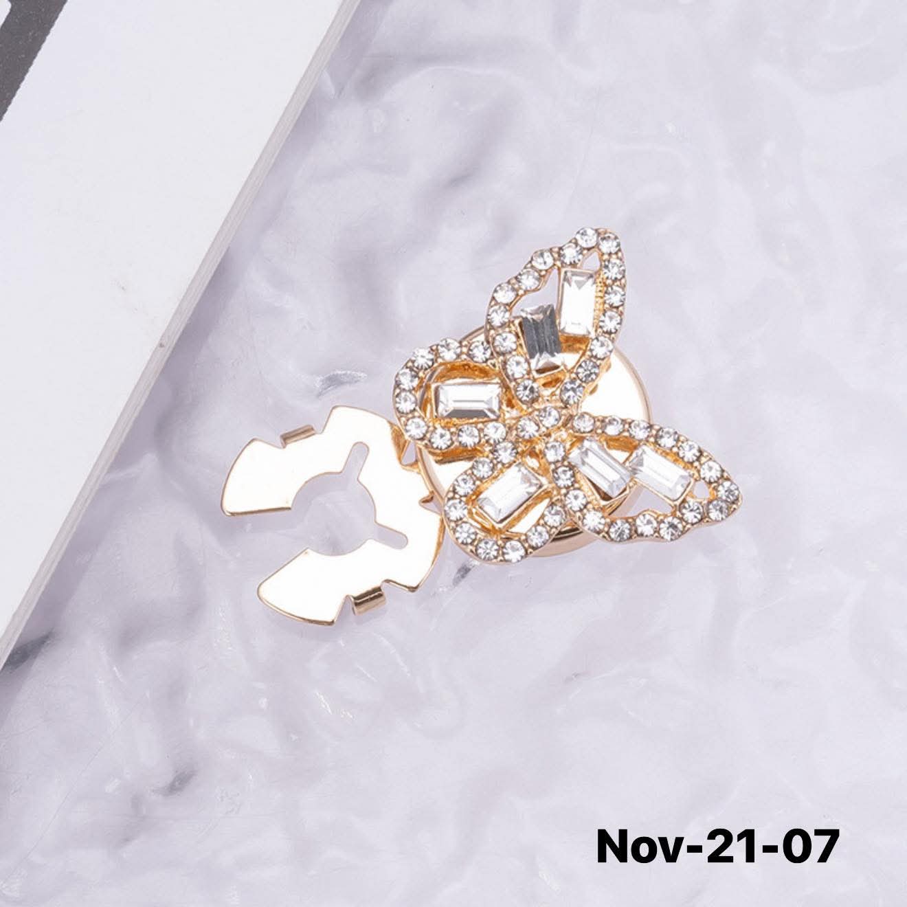 November2025 set 21 - Button
covers