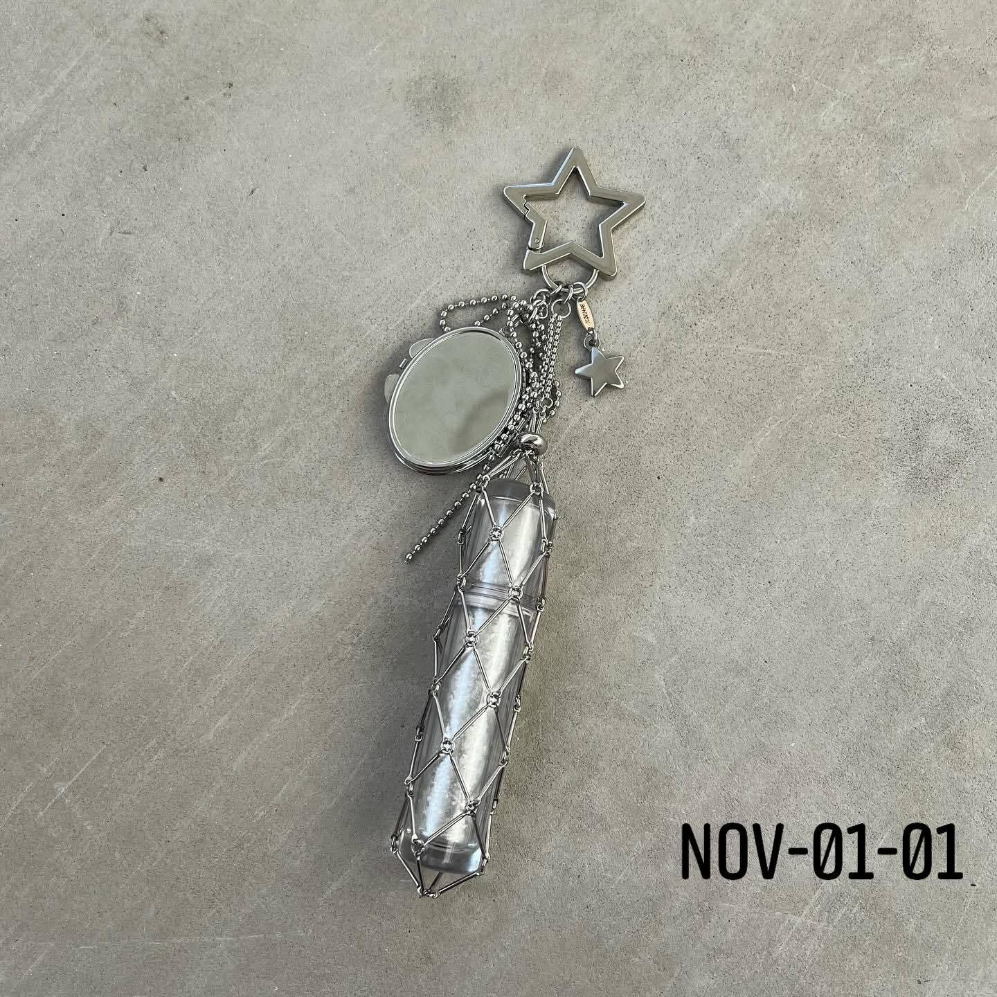 November2025 set 01 - Lipstick
chain with mirror