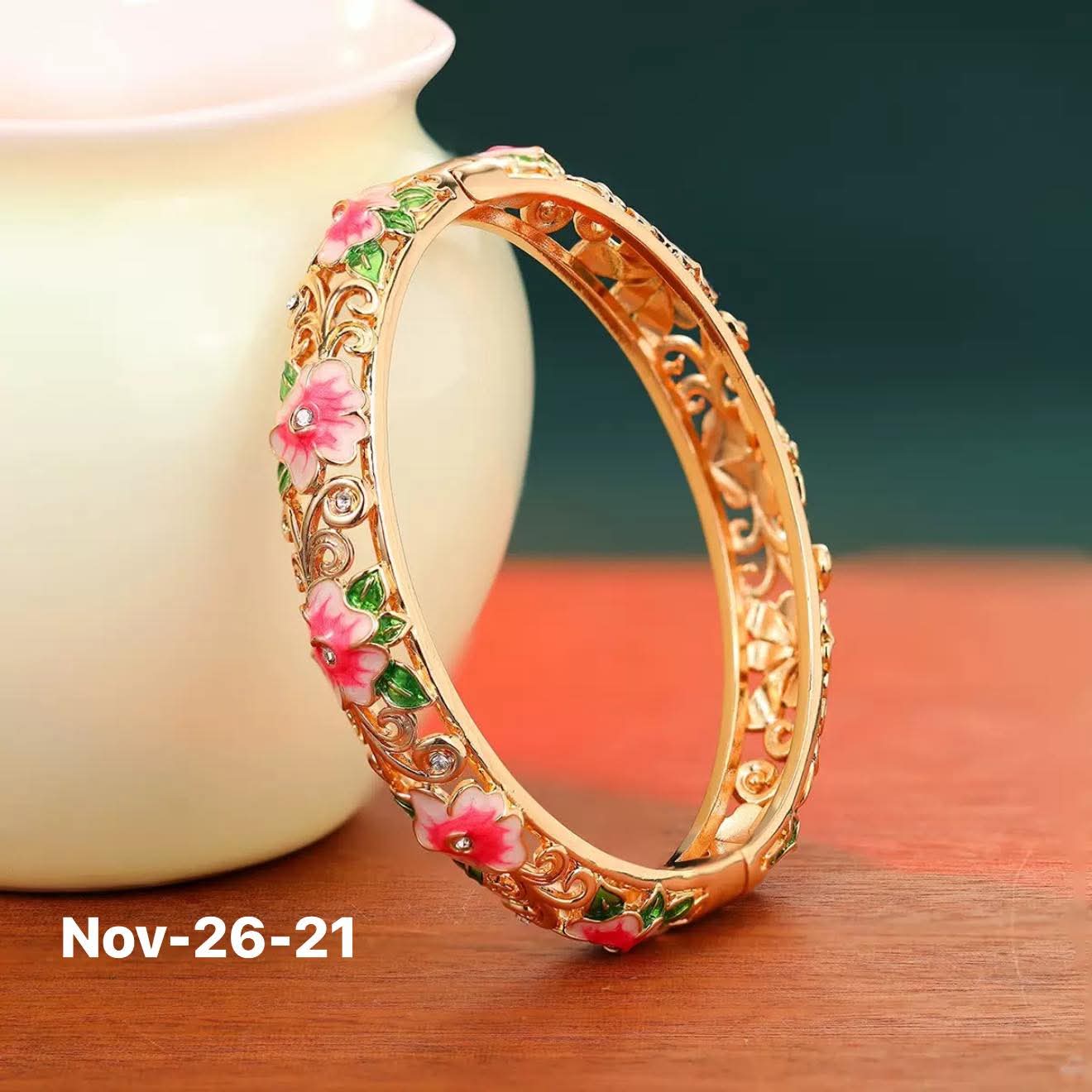 November2025 set 26 -
Cloisonne bangles